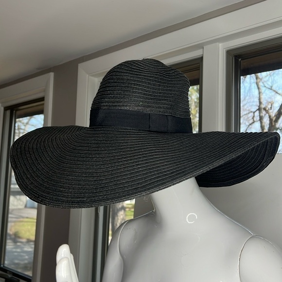 H&M Large Floppy Wide Brim Hat Black Packable - Picture 2 of 7